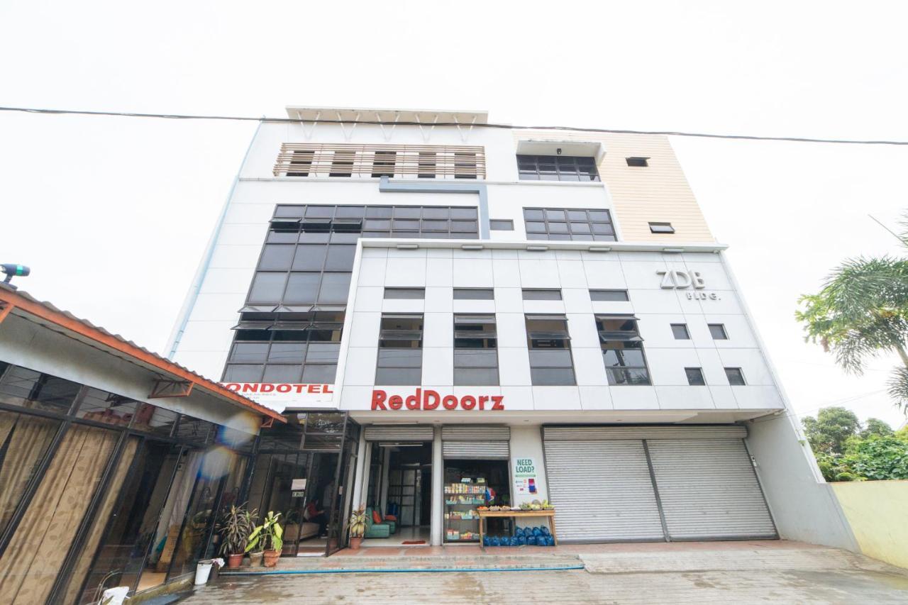 Отель Reddoorz @ San Jose Tagbak Jaro Iloilo Экстерьер фото