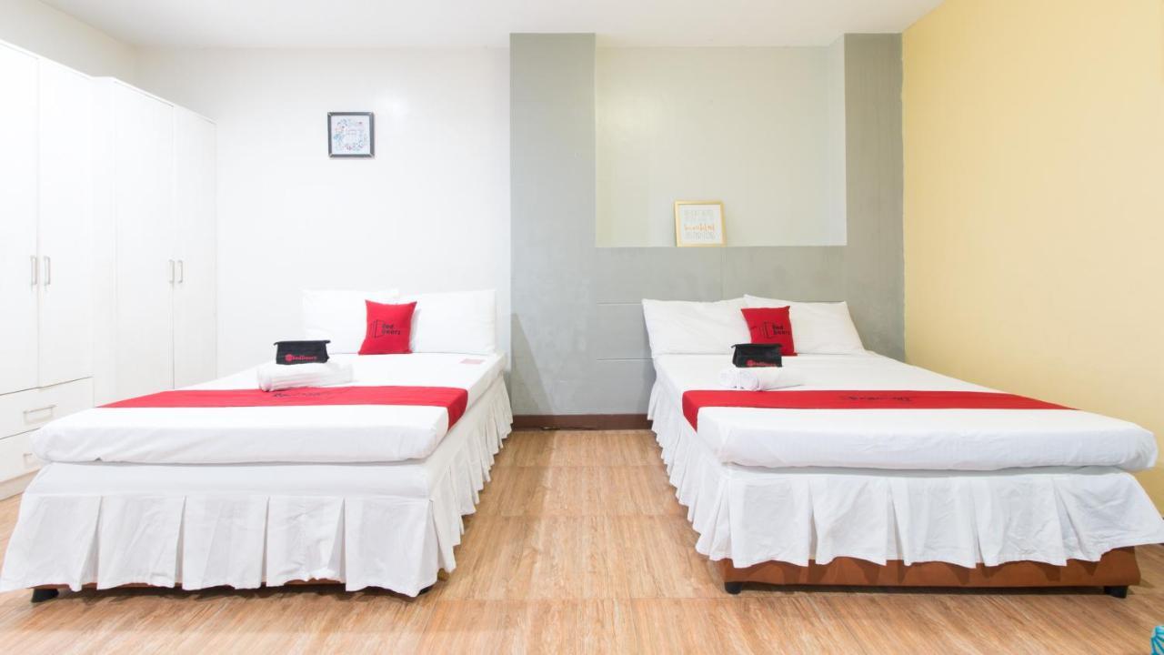 Отель Reddoorz @ San Jose Tagbak Jaro Iloilo Экстерьер фото