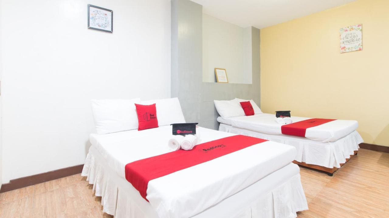 Отель Reddoorz @ San Jose Tagbak Jaro Iloilo Экстерьер фото