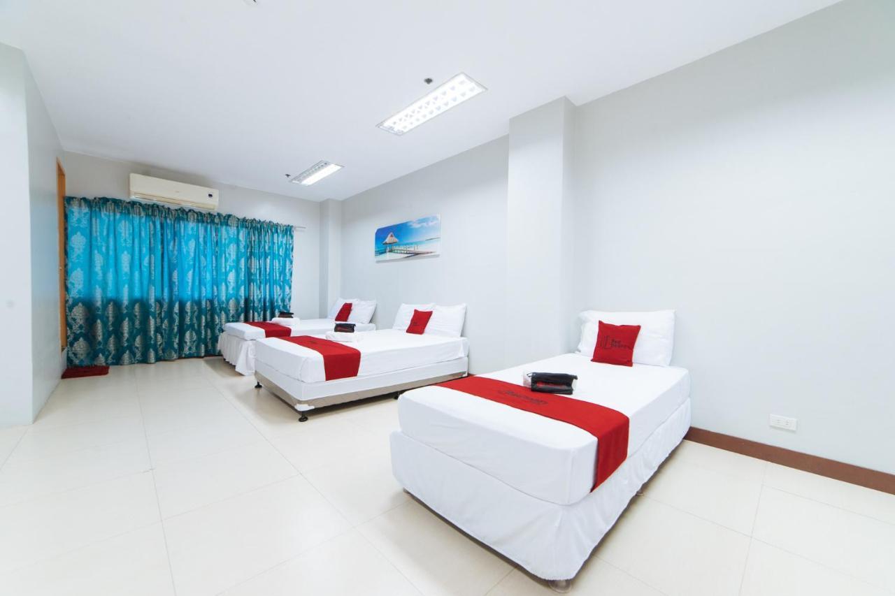 Отель Reddoorz @ San Jose Tagbak Jaro Iloilo Экстерьер фото